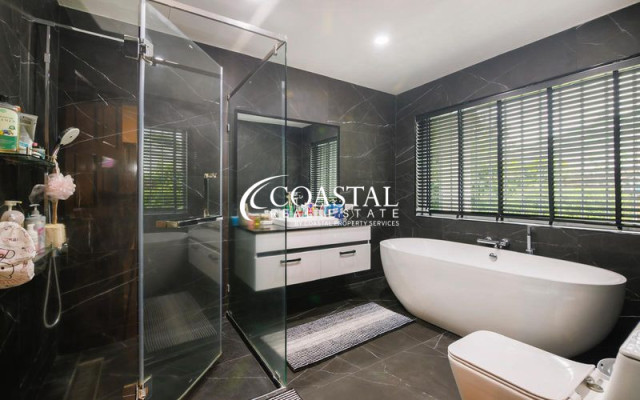 House For Sale Mabprachan/Pong