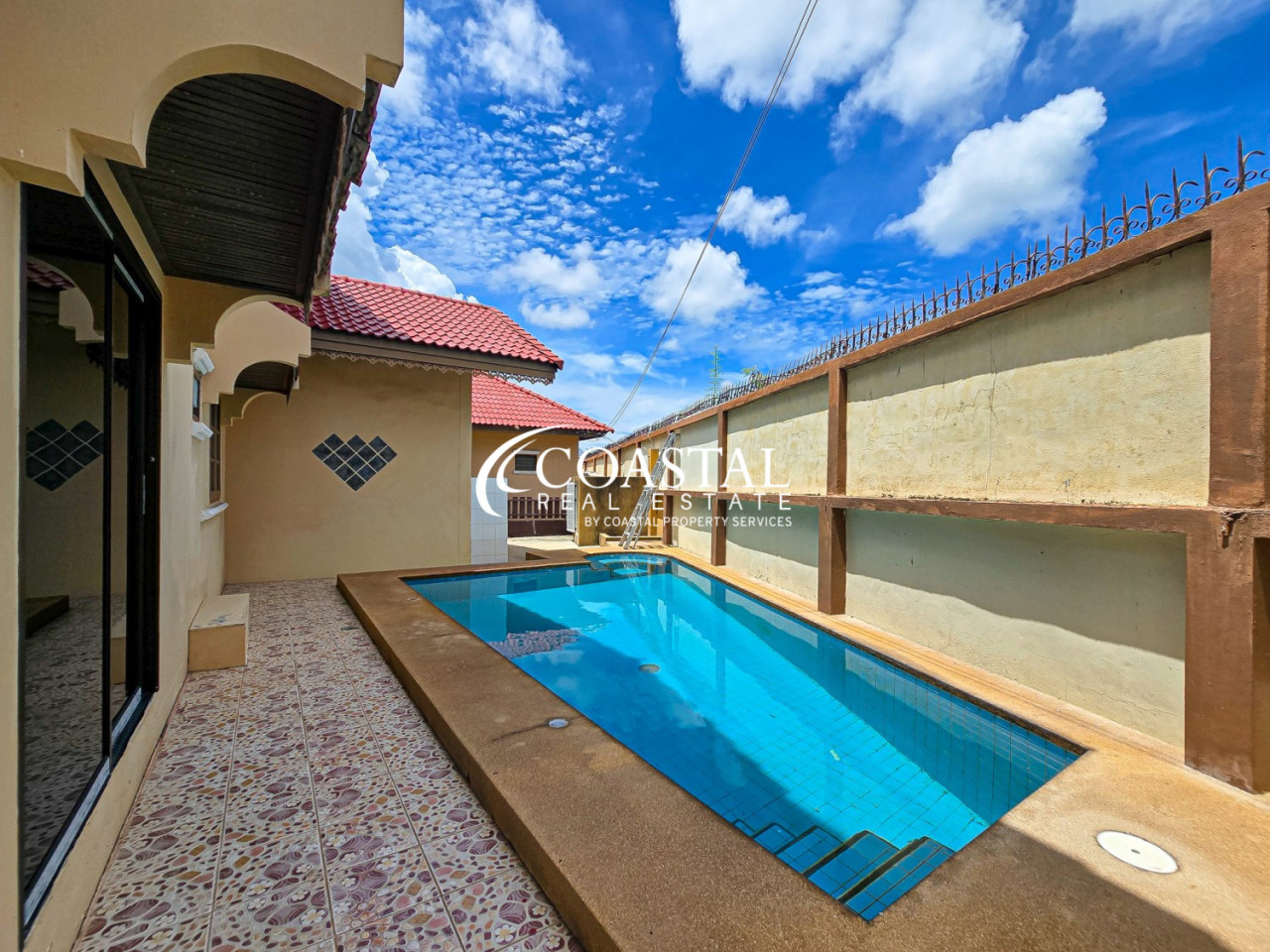 Commercial For Sale Bang Saray