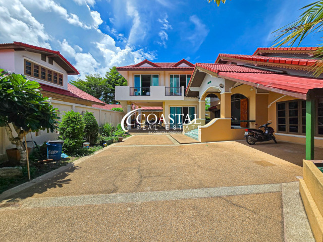 Commercial For Sale Bang Saray