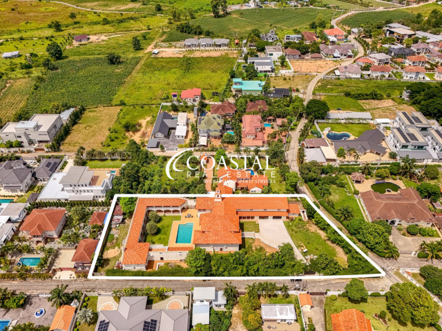House For Sale Mabprachan/Pong