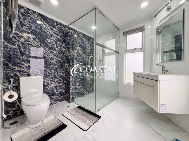 House For Sale Pratumnak