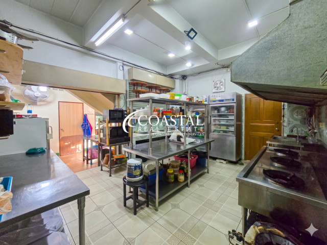 Commercial For Sale Mabprachan/Pong