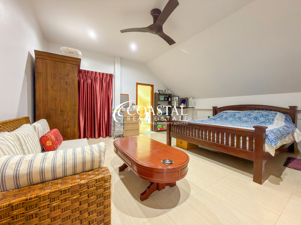 Commercial For Sale Mabprachan/Pong
