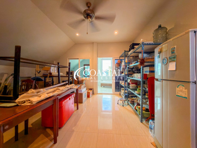 Commercial For Sale Mabprachan/Pong