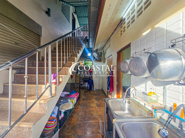 Commercial For Sale Mabprachan/Pong