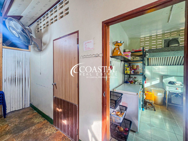 Commercial For Sale Mabprachan/Pong
