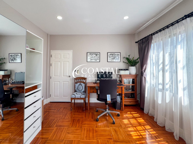 House For Sale East Pattaya