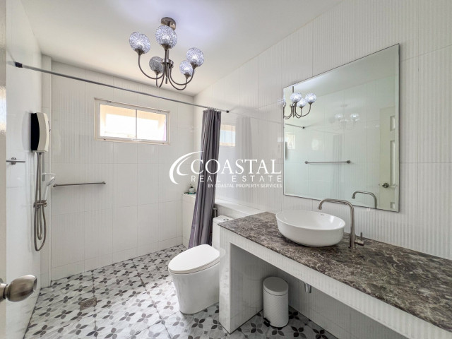 House For Sale East Pattaya