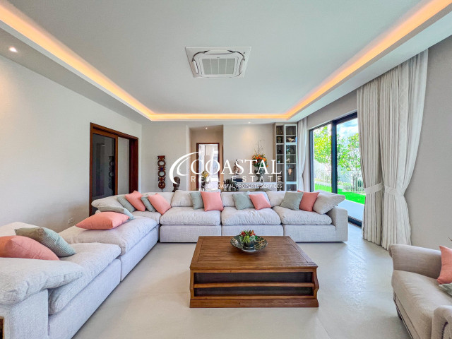 House For Sale Mabprachan/Pong