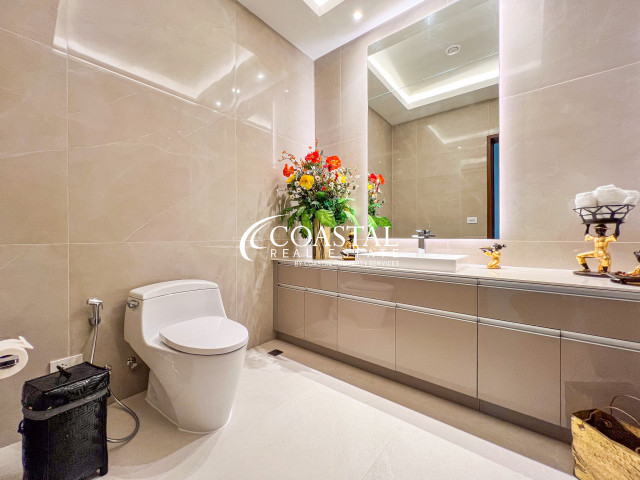 House For Sale Mabprachan/Pong