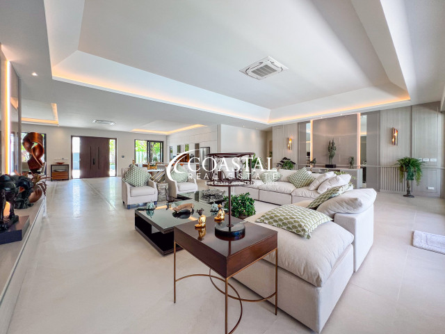 House For Sale Mabprachan/Pong