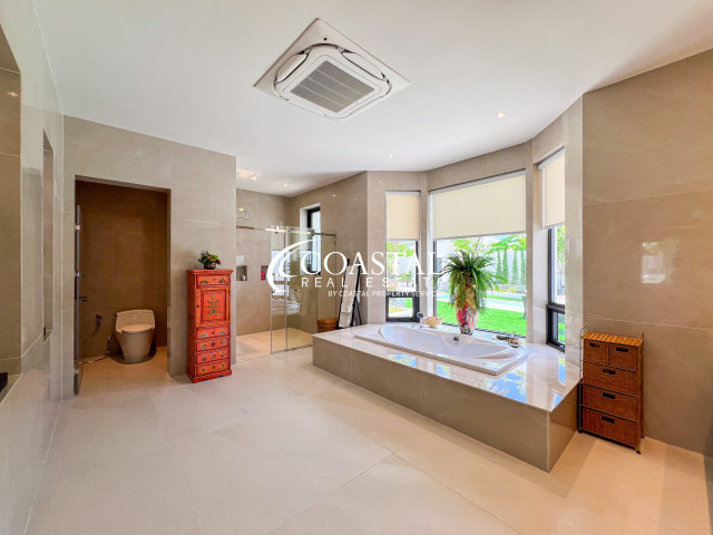 House For Sale Mabprachan/Pong