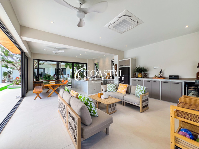 House For Sale Mabprachan/Pong