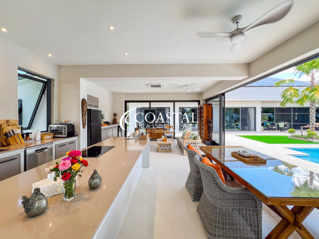 House For Sale Mabprachan/Pong