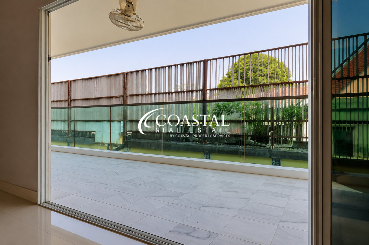Condo For Sale Pratumnak