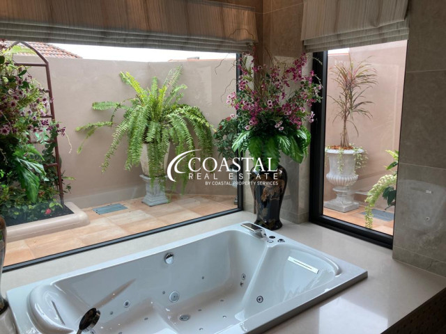 House For Rent Mabprachan/Pong