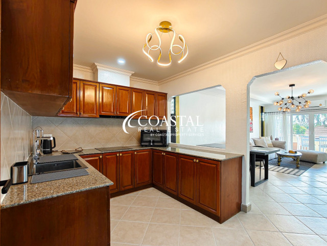 Condo For Sale And Rent Jomtien