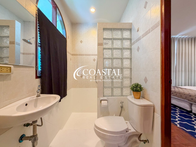 House For Rent Mabprachan/Pong