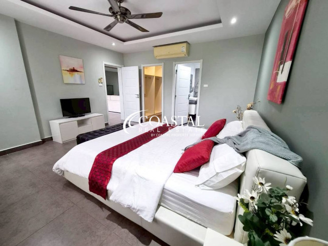 Condo For Sale Pratumnak