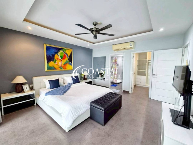 Condo For Sale Pratumnak