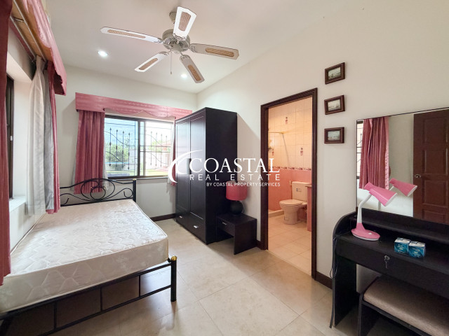 House For Sale And Rent Mabprachan/Pong