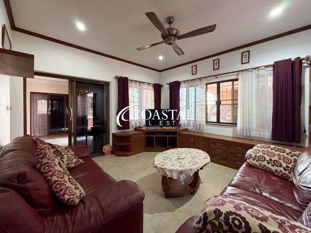 House For Sale And Rent Mabprachan/Pong