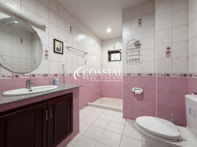 House For Sale And Rent Mabprachan/Pong