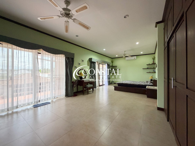 House For Sale And Rent Mabprachan/Pong