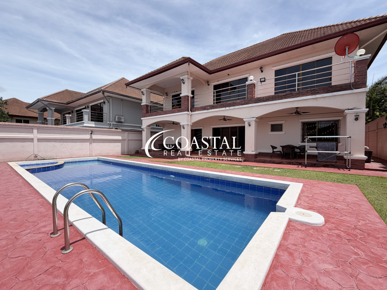 House For Sale And Rent Mabprachan/Pong