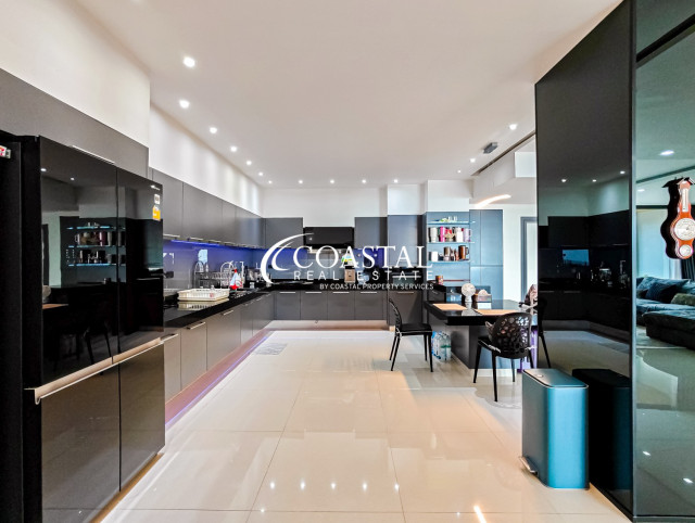 Condo For Sale Pratumnak
