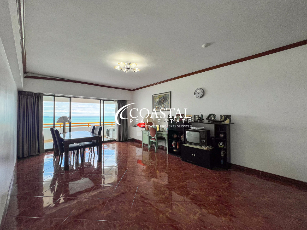 Condo For Sale Na-Jomtien