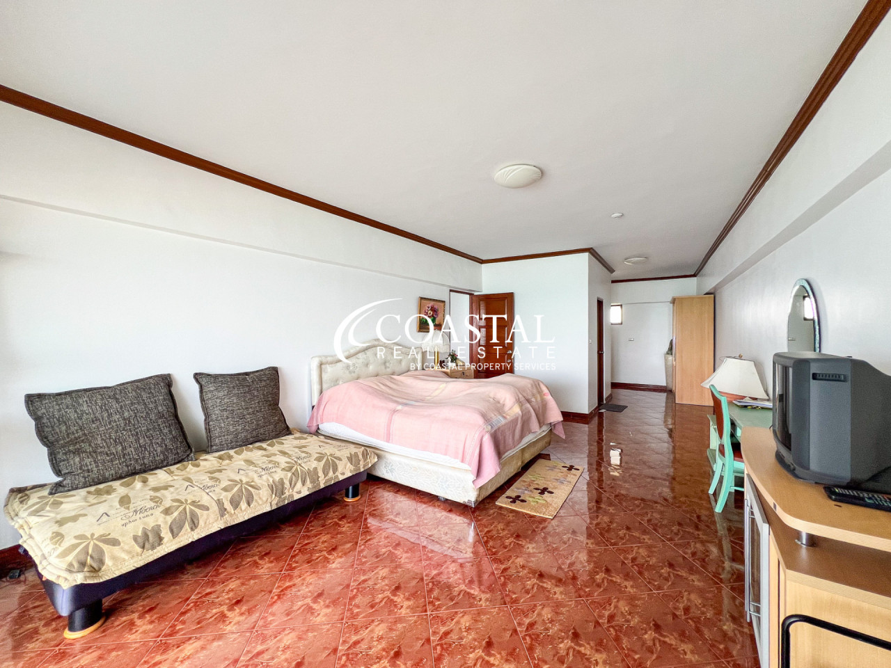 Condo For Sale Na-Jomtien