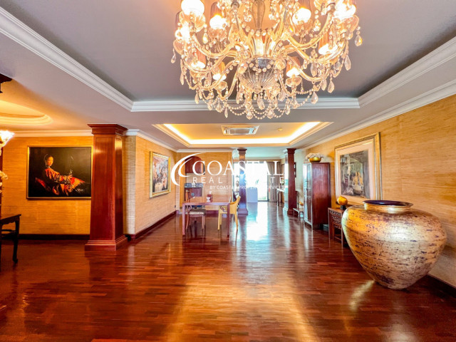 Condo For Sale Wong Amat