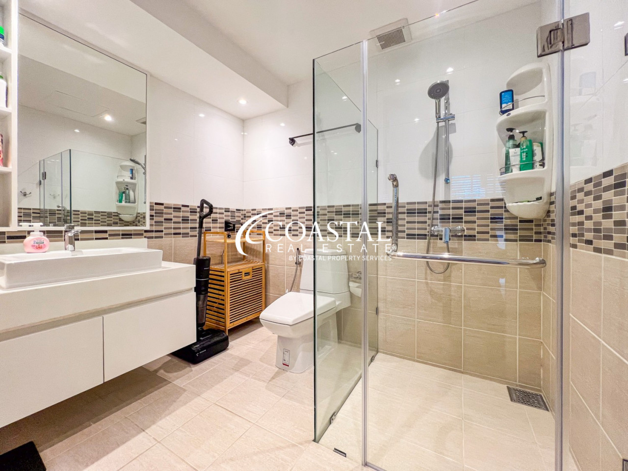 Condo For Sale Pratumnak