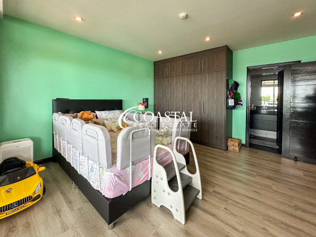 Condo For Sale Pratumnak