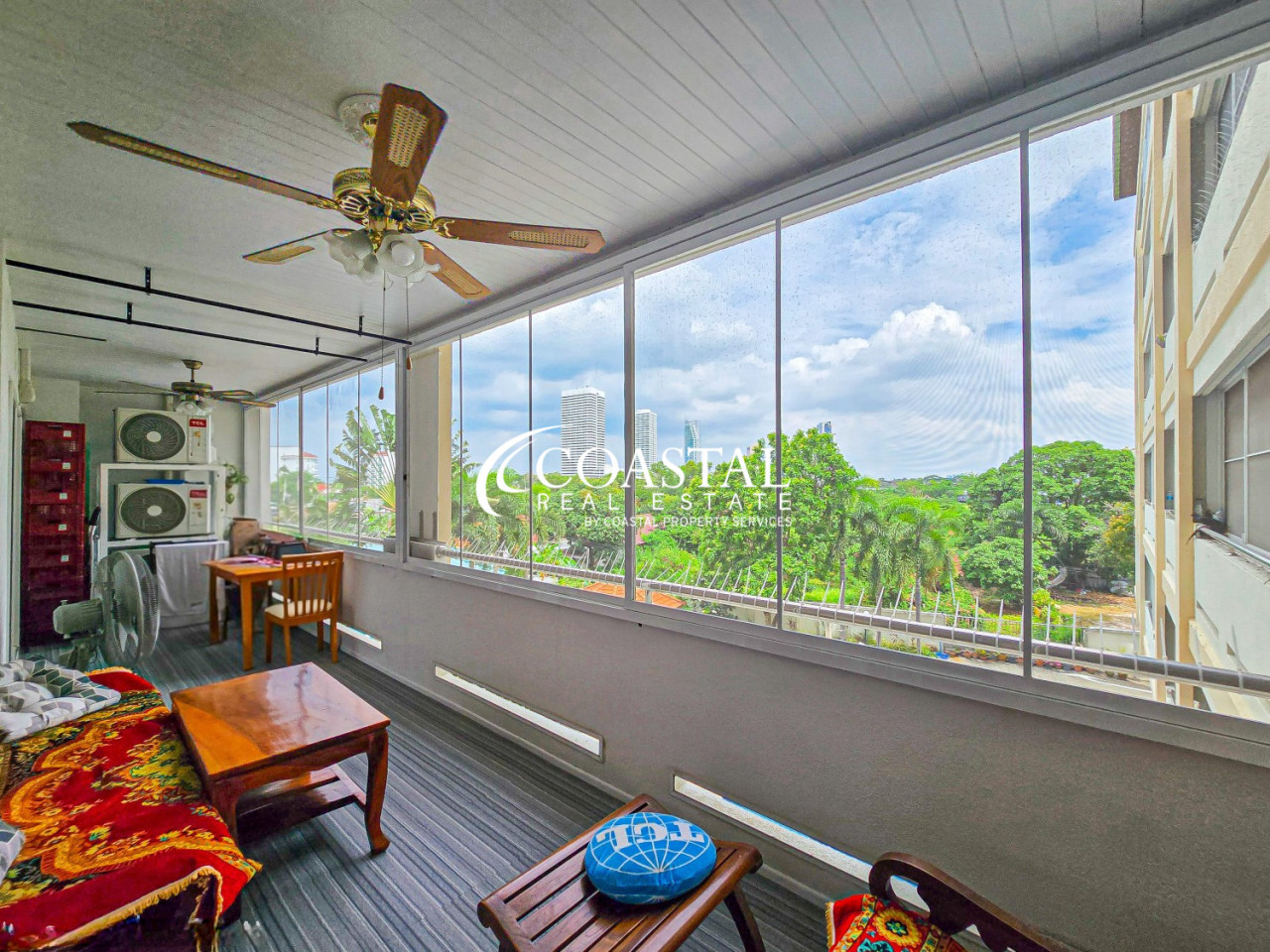 Condo For Sale Na-Jomtien