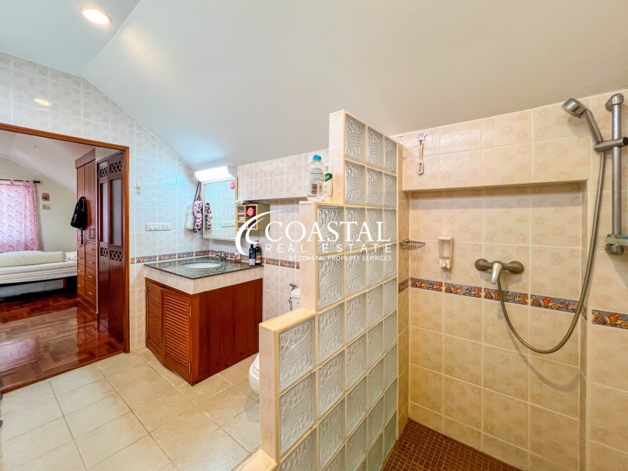 House For Sale East Pattaya