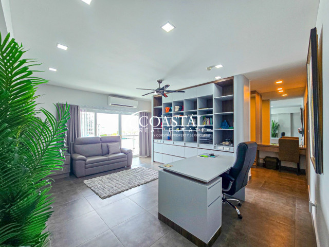 Condo For Sale Pratumnak