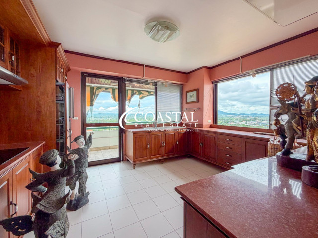 Condo For Sale Na-Jomtien