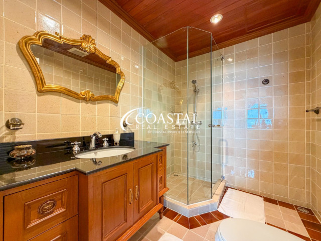 Condo For Sale Na-Jomtien