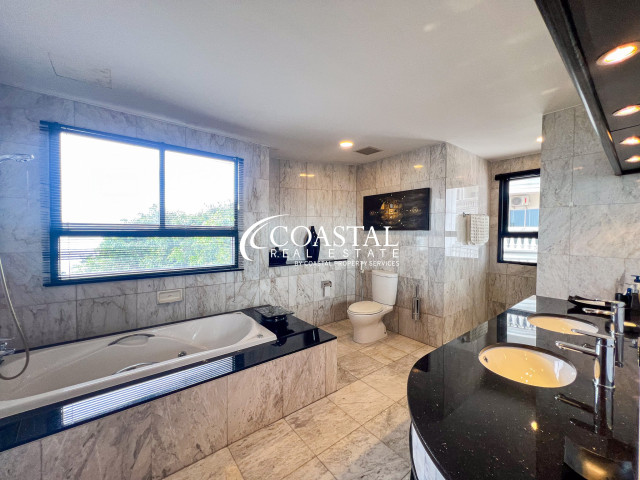 Condo For Sale Wong Amat